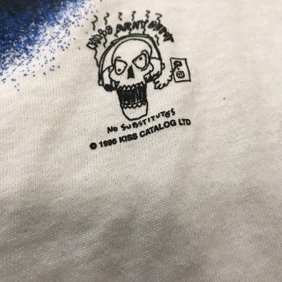 ❌SOLD❌ KISS Vintage Double Sided Stitch Shirt - Picture 7 of 9